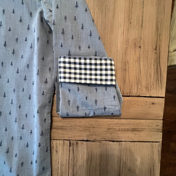 RW&CO Blue/Gray w/trees Shirt - Picture 3 of 7